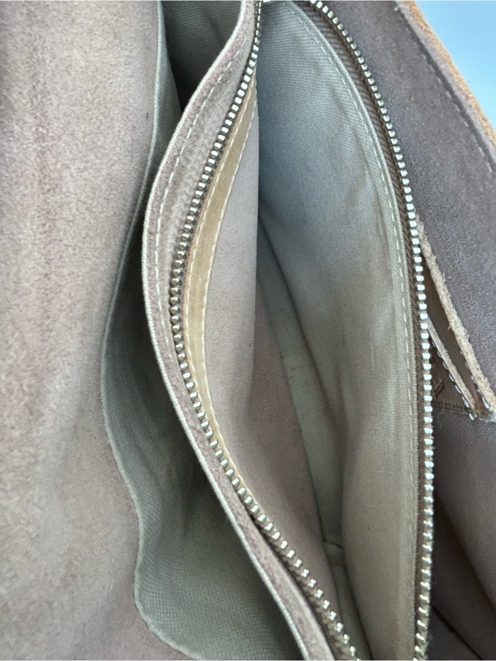 Consuela Around Town Iris Clutch 12" x 10" Leather with Kedzie Strap Please Read - Picture 9 of 14